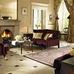 Maryborough & Hotel 4*