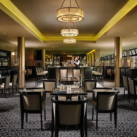 Maryborough & Hotel Cork