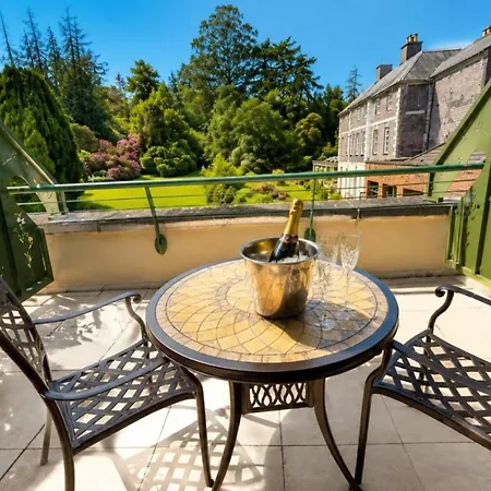 Maryborough & 4*