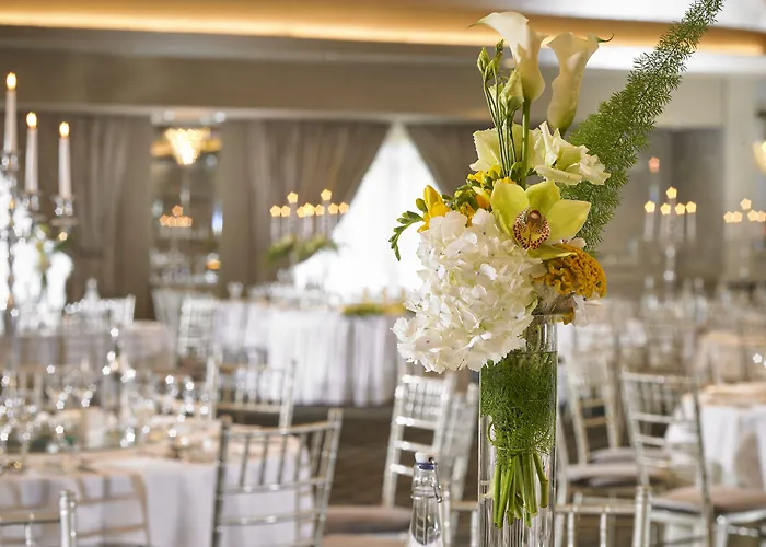 Maryborough & Корк