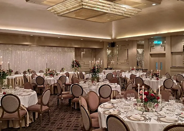 Hotel Maryborough & 4*